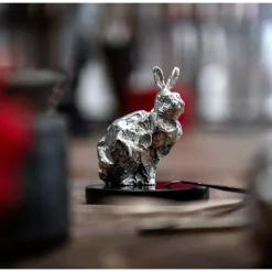 Sitting Rabbit in Sterling Silver - Haute Orfèvrerie