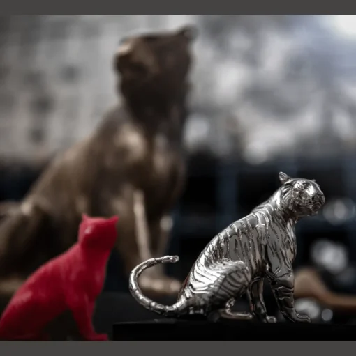 Sitting Tiger Small Size Sterling Silver - Haute Orfèvrerie